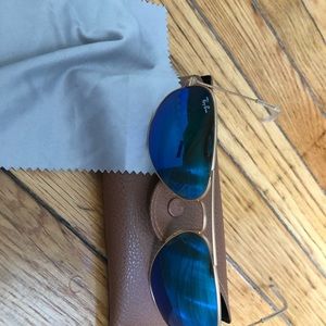 Ray ban aviator sunglasses